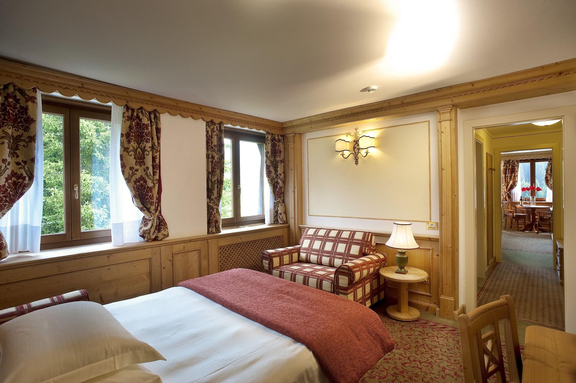 Th Madonna Di Campiglio | Golf Hotel Luaran gambar